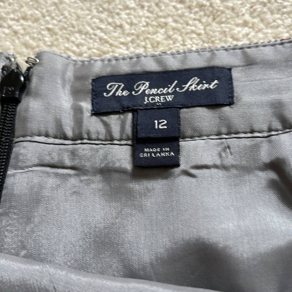 I crew pencil skirt - Picture 2 of 5